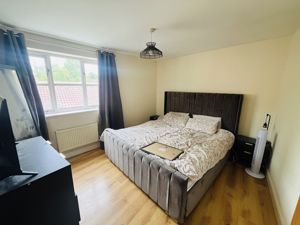 Bedroom - click for photo gallery